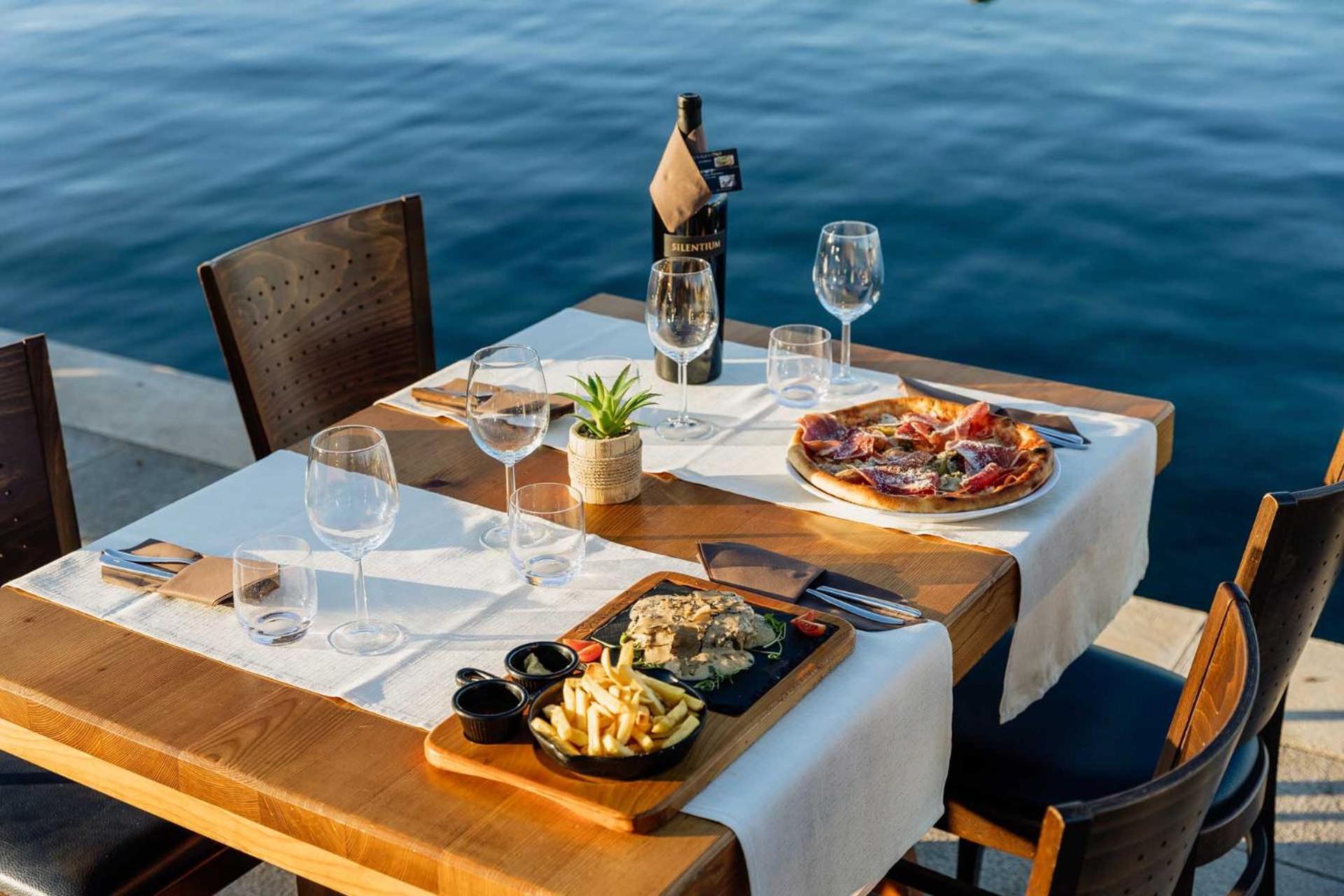 San Valentino Palace, Center Hotel Umag